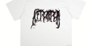 Customized clothing to show personality and charm (personalized design to highlight personal characteristics)